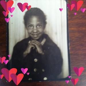 Meet your Posher, Veronica